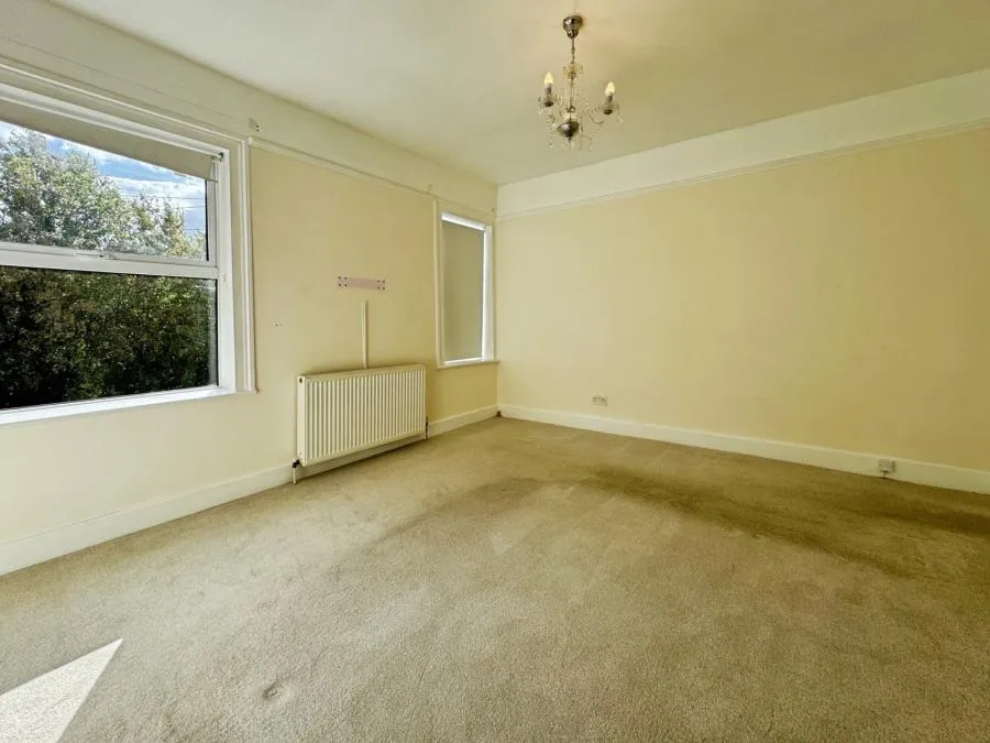 Pinions Road, High Wycombe, HP13, photo 7