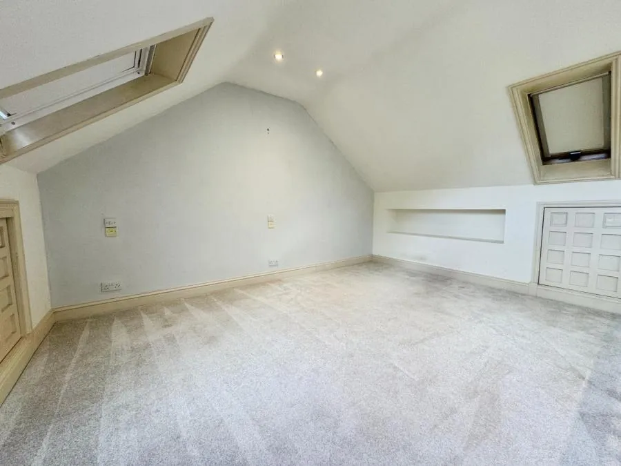 Pinions Road, High Wycombe, HP13, photo 11