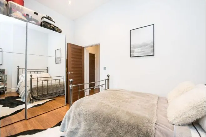 Axminster Road, London, N7, photo 9