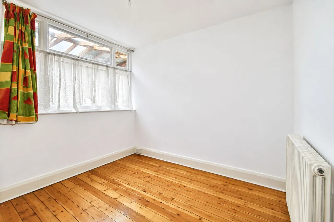 Ainsley Avenue, Romford, RM7, photo 6