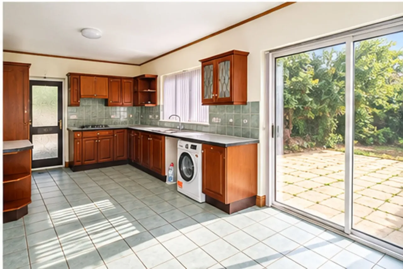 Ainsley Avenue, Romford, RM7, photo 2