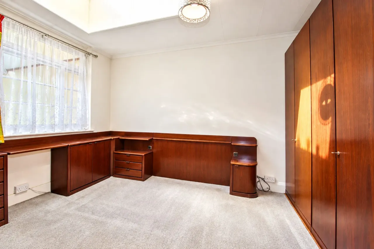Ainsley Avenue, Romford, RM7, photo 4
