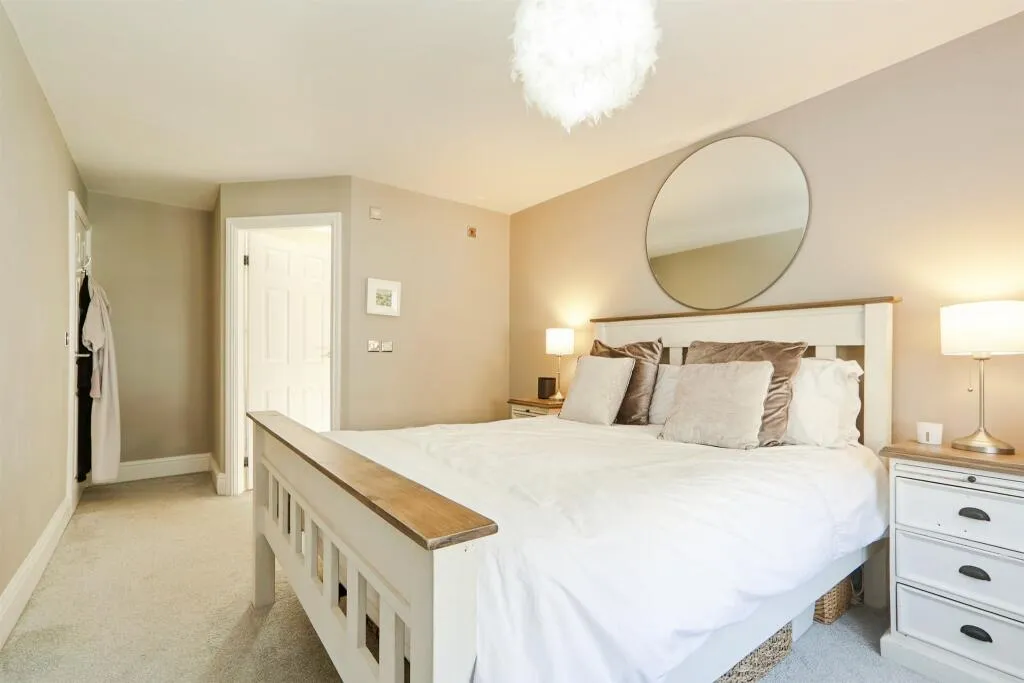 Woodland View, Pudsey, LS28, photo 9