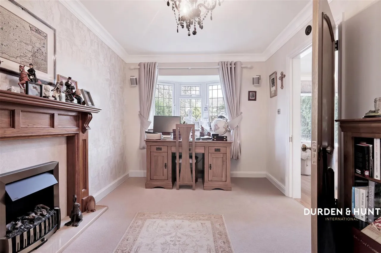 Nelwyn Avenue, Hornchurch, RM11, photo 9
