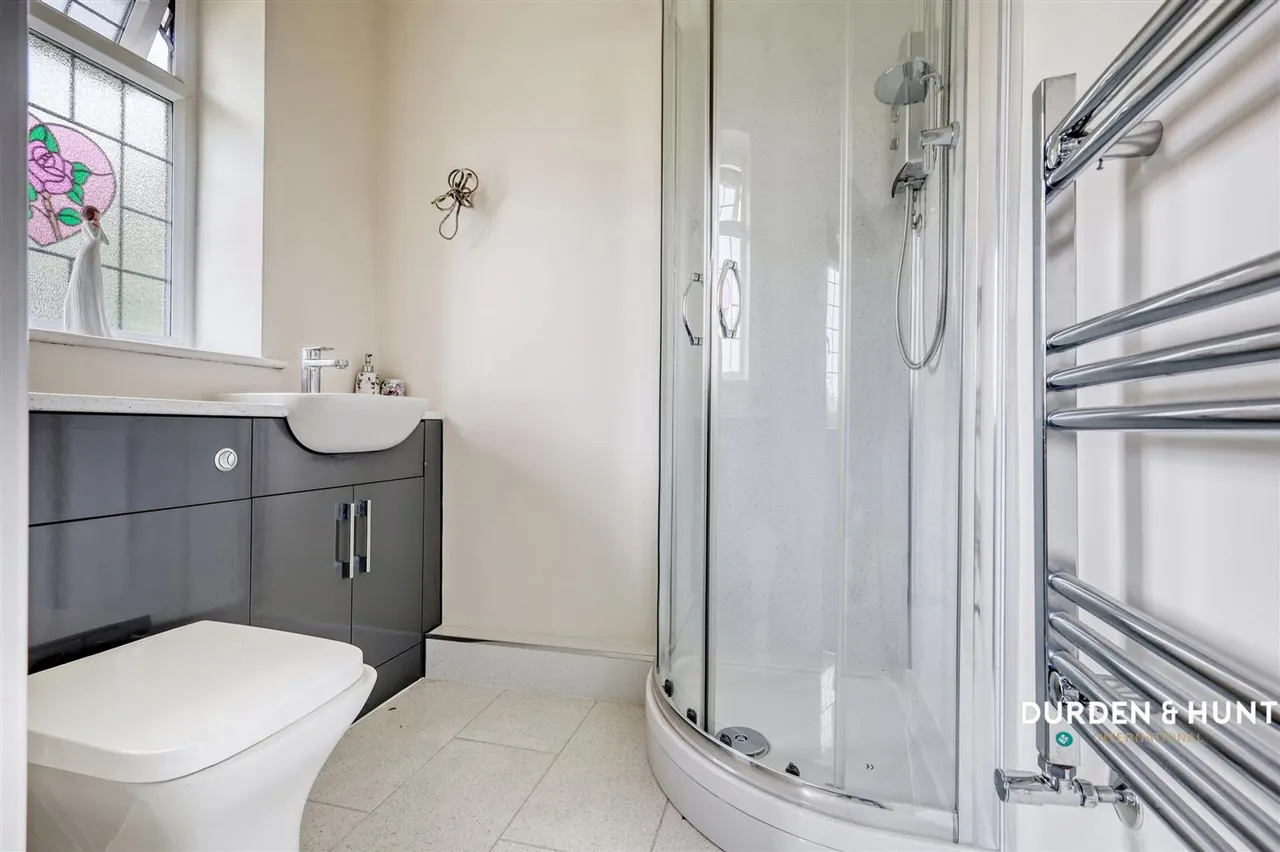 Nelwyn Avenue, Hornchurch, RM11, photo 13