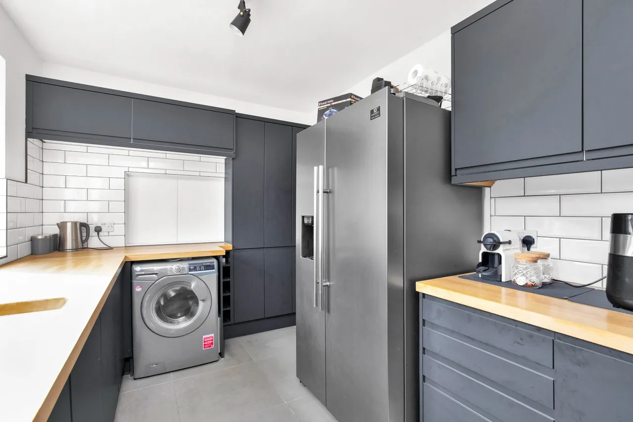 Prospect Road, Farnborough, GU14 8LA, photo 9
