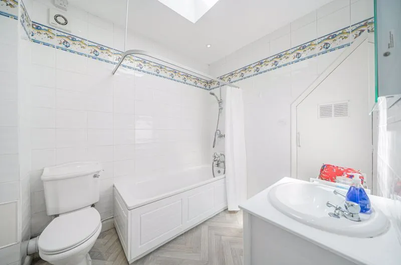 2 Russell Hill, Purley CR8 2JA, photo 7