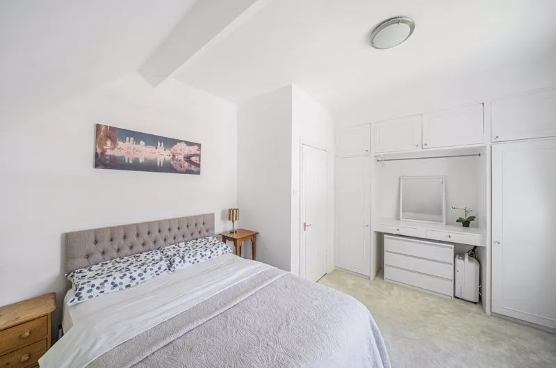 2 Russell Hill, Purley CR8 2JA, photo 9