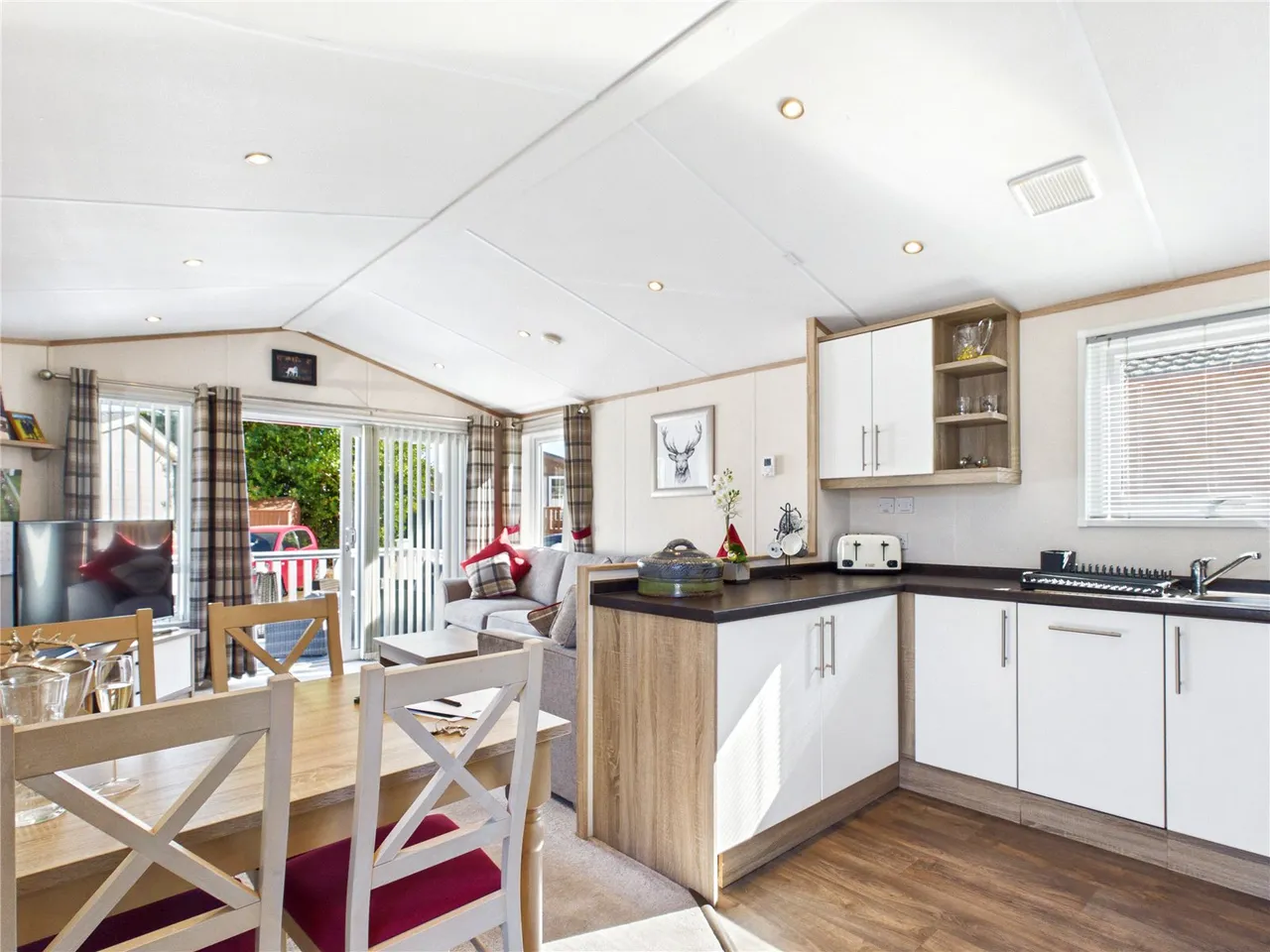 Straight Road, East Bergholt, CO7, photo 15