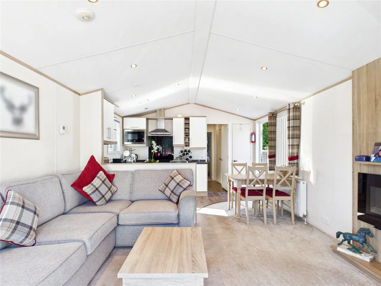 Straight Road, East Bergholt, CO7, photo 4