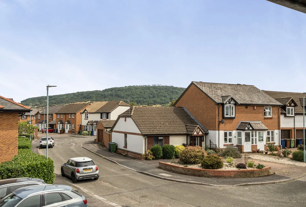 Rectory Court, Cheltenham, Churchfield, GL52 8LJ, photo 11