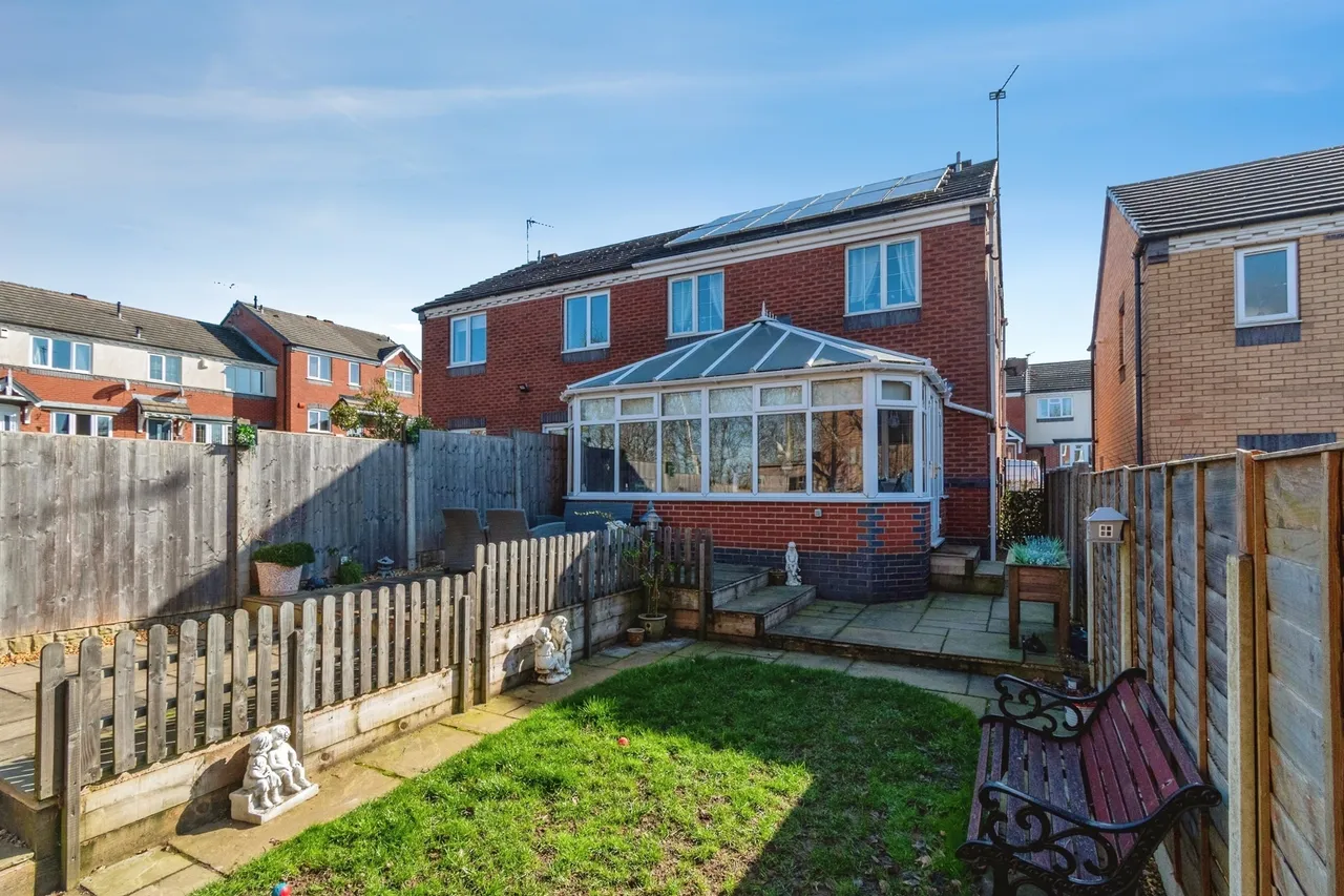 Holt Crescent, Cannock, WS11, photo 17