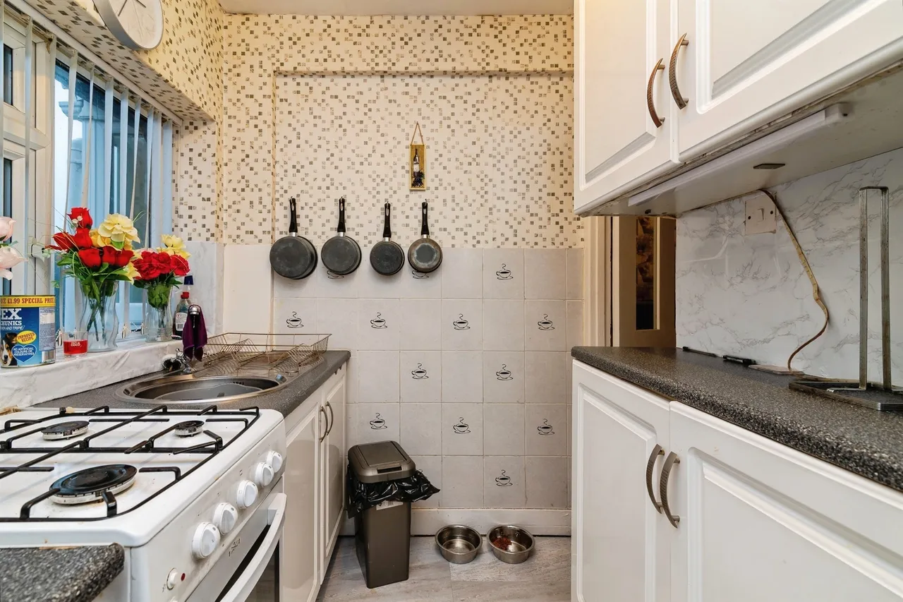 Landcroft Crescent, Nottingham, NG5, photo 9
