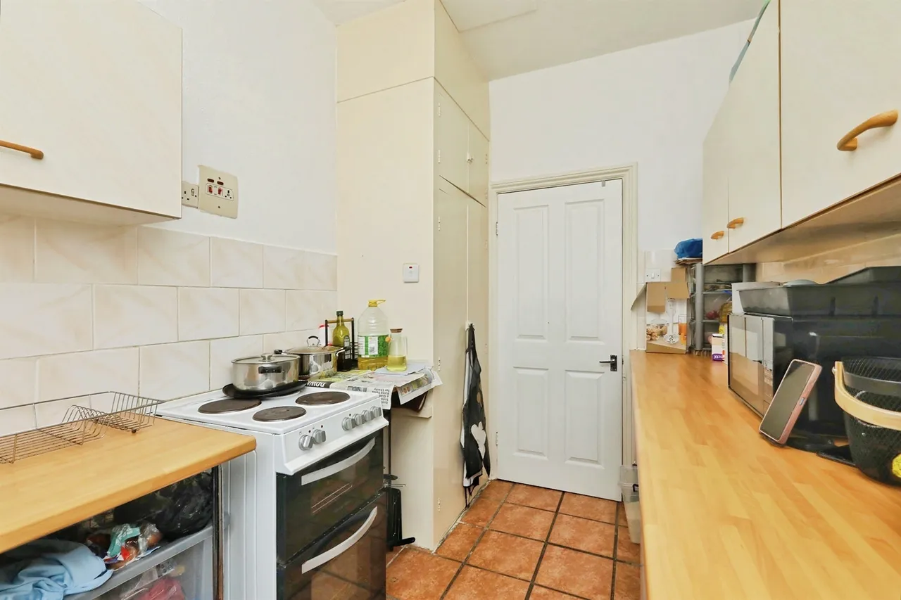 Thorne Road, Doncaster, DN1, photo 5