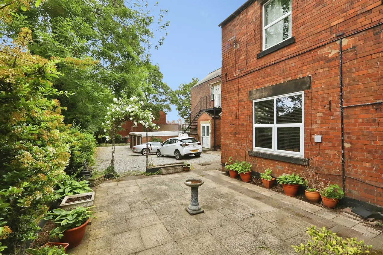 Thorne Road, Doncaster, DN1, photo 4