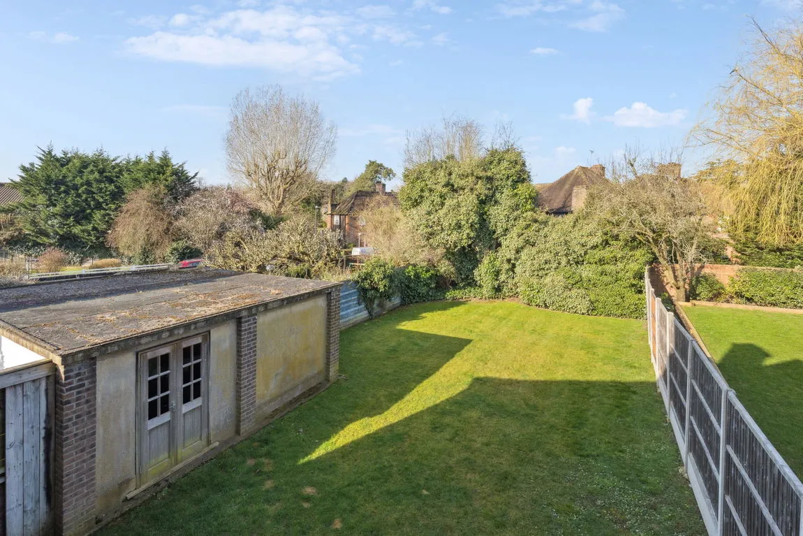 Uxbridge Road, Pinner, HA5, photo 16