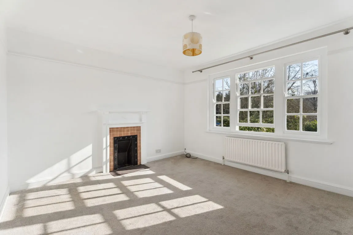 Uxbridge Road, Pinner, HA5, photo 9