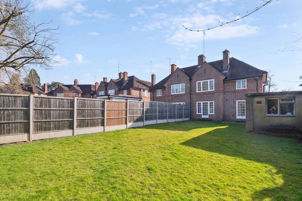 Uxbridge Road, Pinner, HA5, photo 23