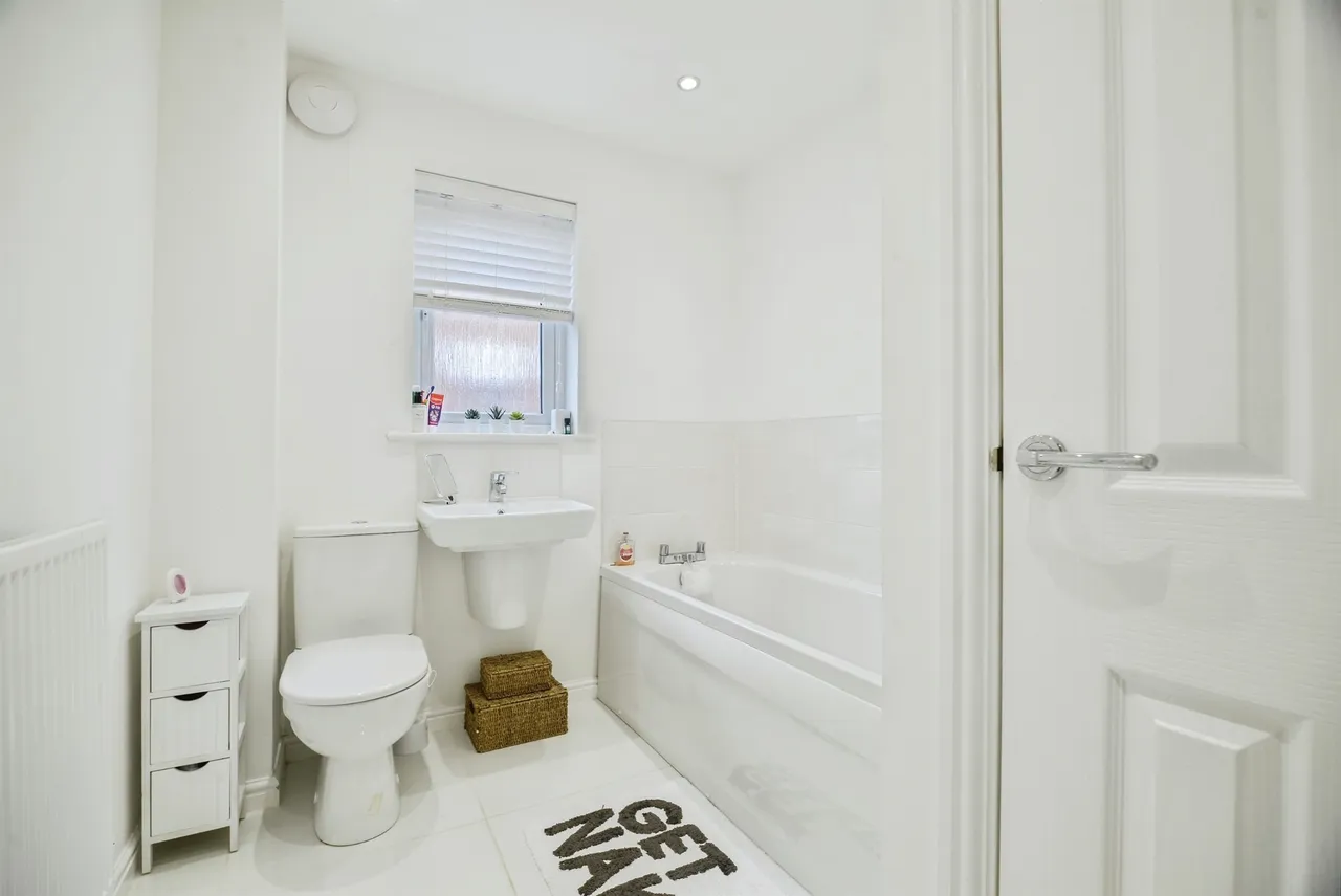 De Havilland Wynd, Hemlington, TS8, photo 17