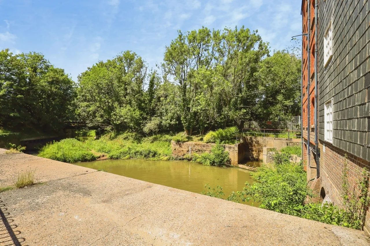 Mill Lane, Uckfield, TN22, photo 7
