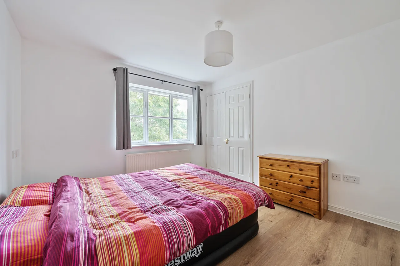 Byewaters, Watford, WD18, photo 10