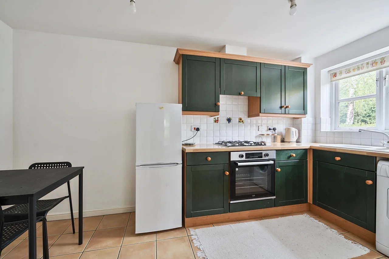 Byewaters, Watford, WD18, photo 5