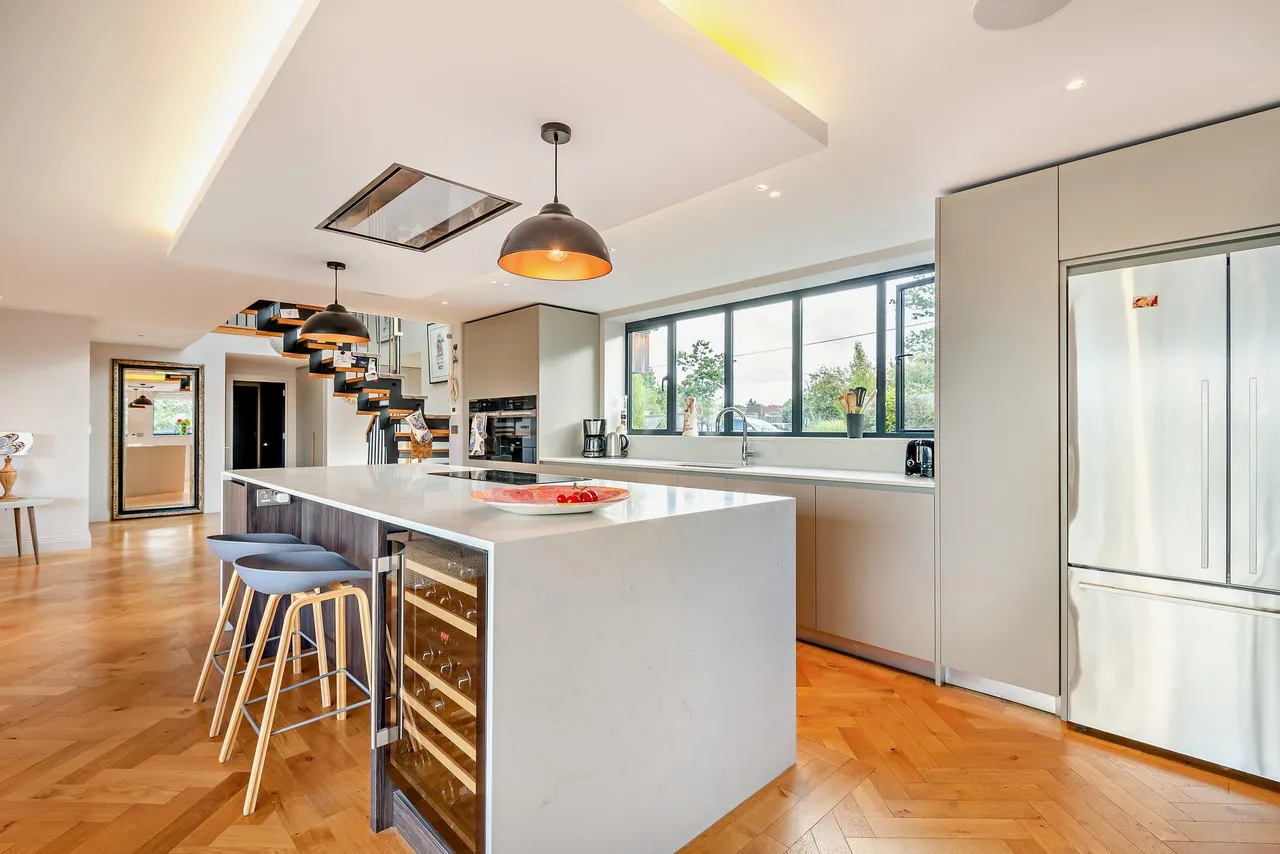 Bracknell Road, Warfield, RG42, photo 6