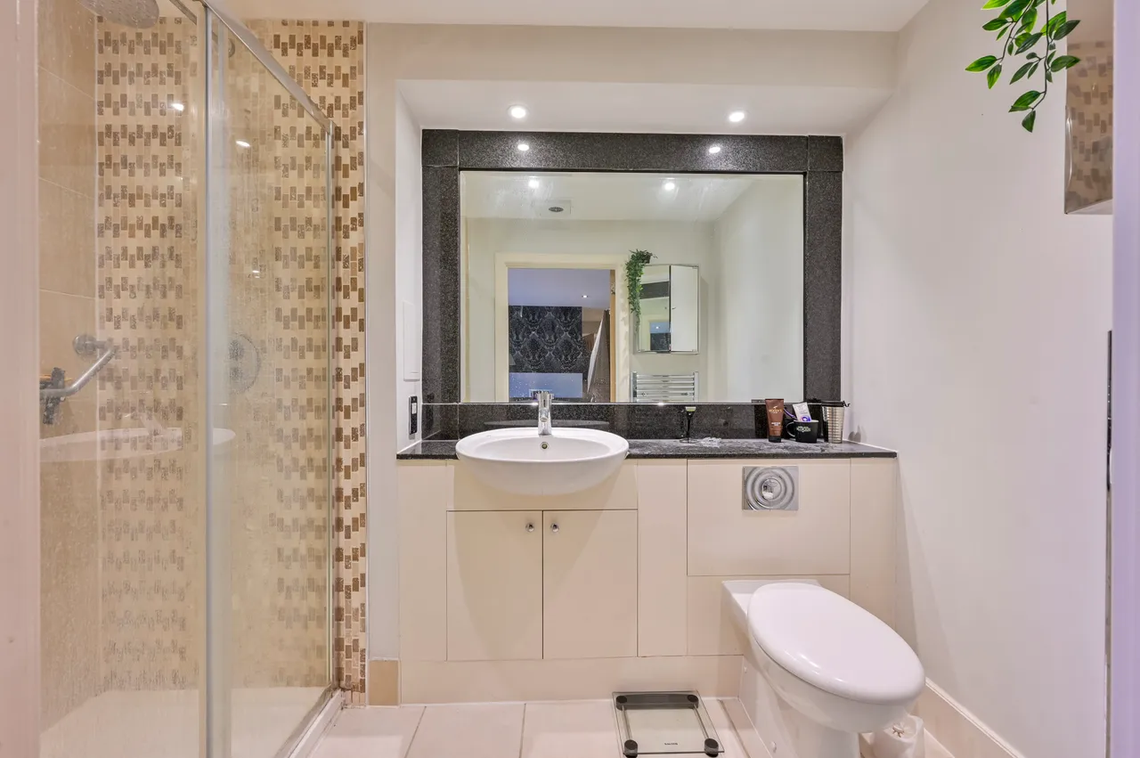 104 Putney Wharf, 25 Brewhouse Lane, London, photo 6