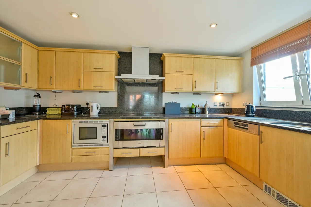 104 Putney Wharf, 25 Brewhouse Lane, London, photo 4