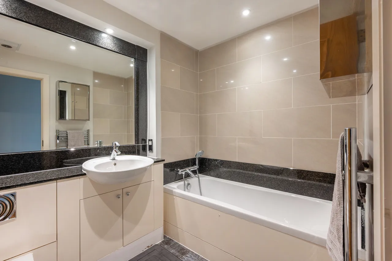 104 Putney Wharf, 25 Brewhouse Lane, London, photo 10