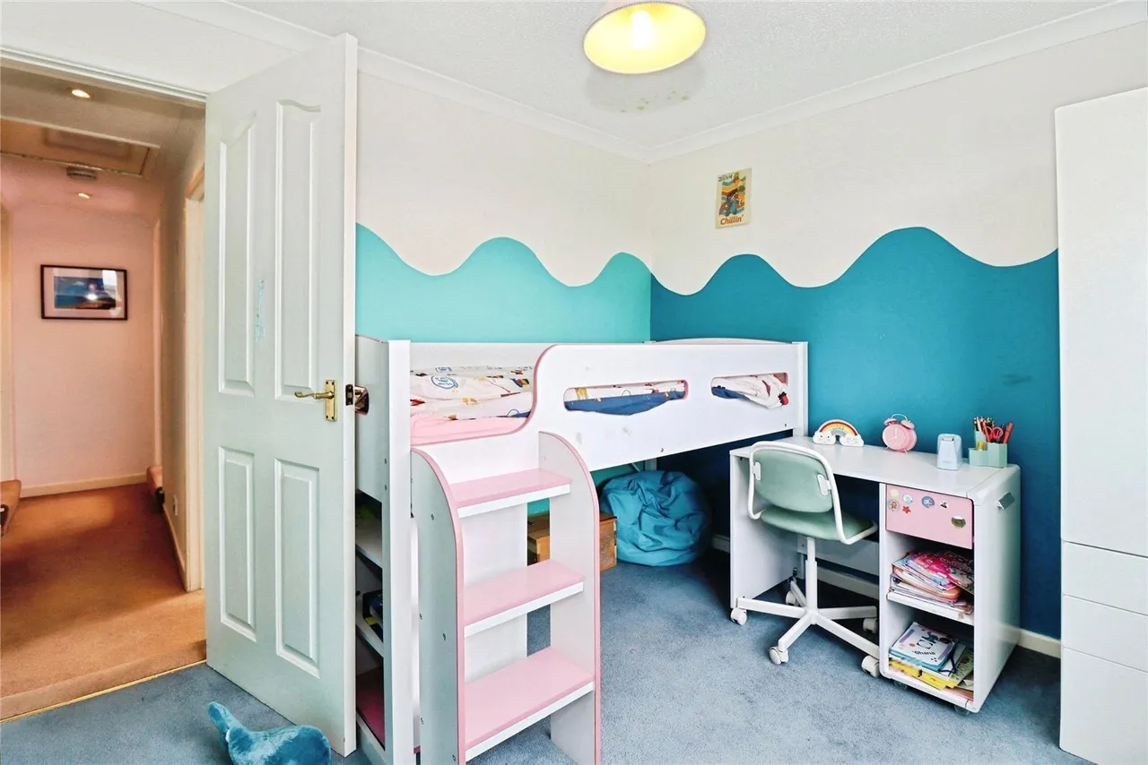 Fairford Crescent, Patchway, BS34, photo 18