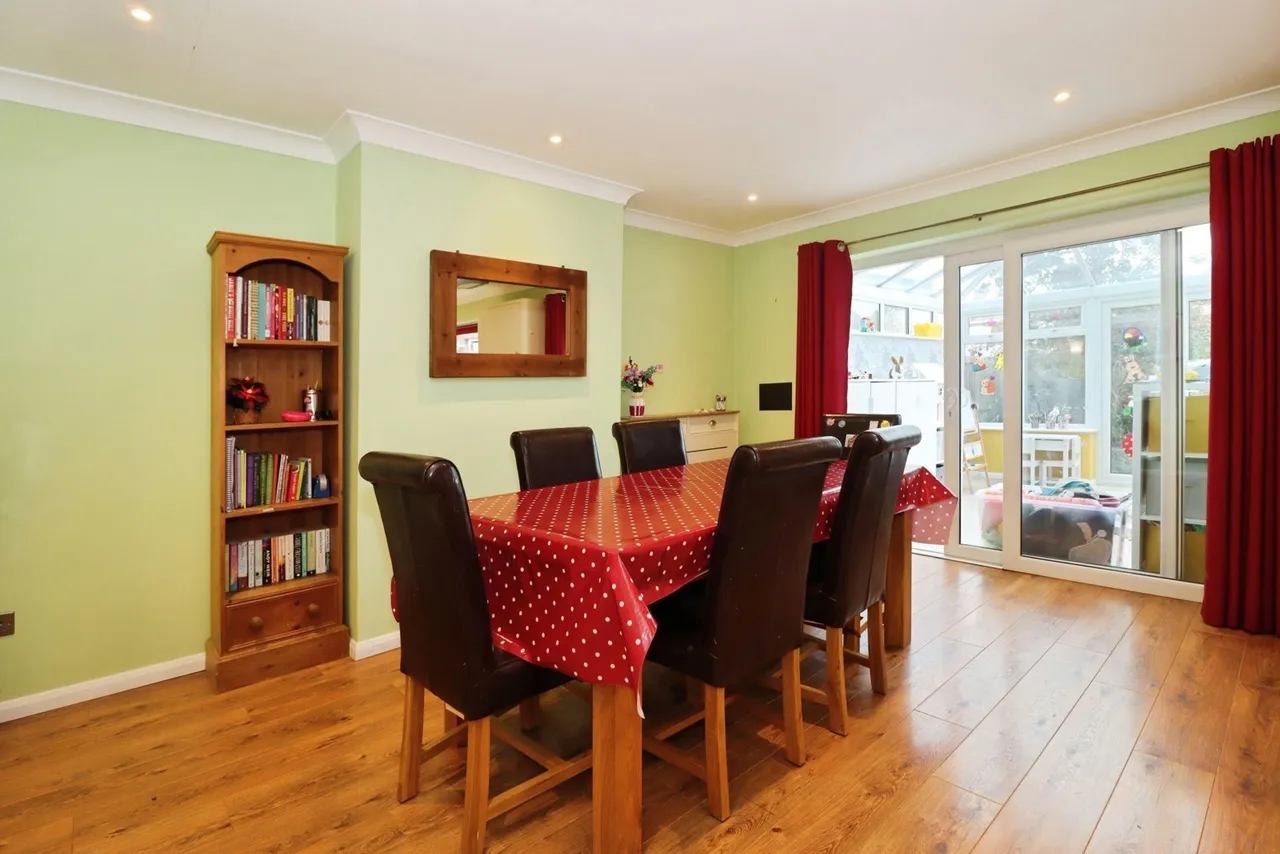 Fairford Crescent, Patchway, BS34, photo 11