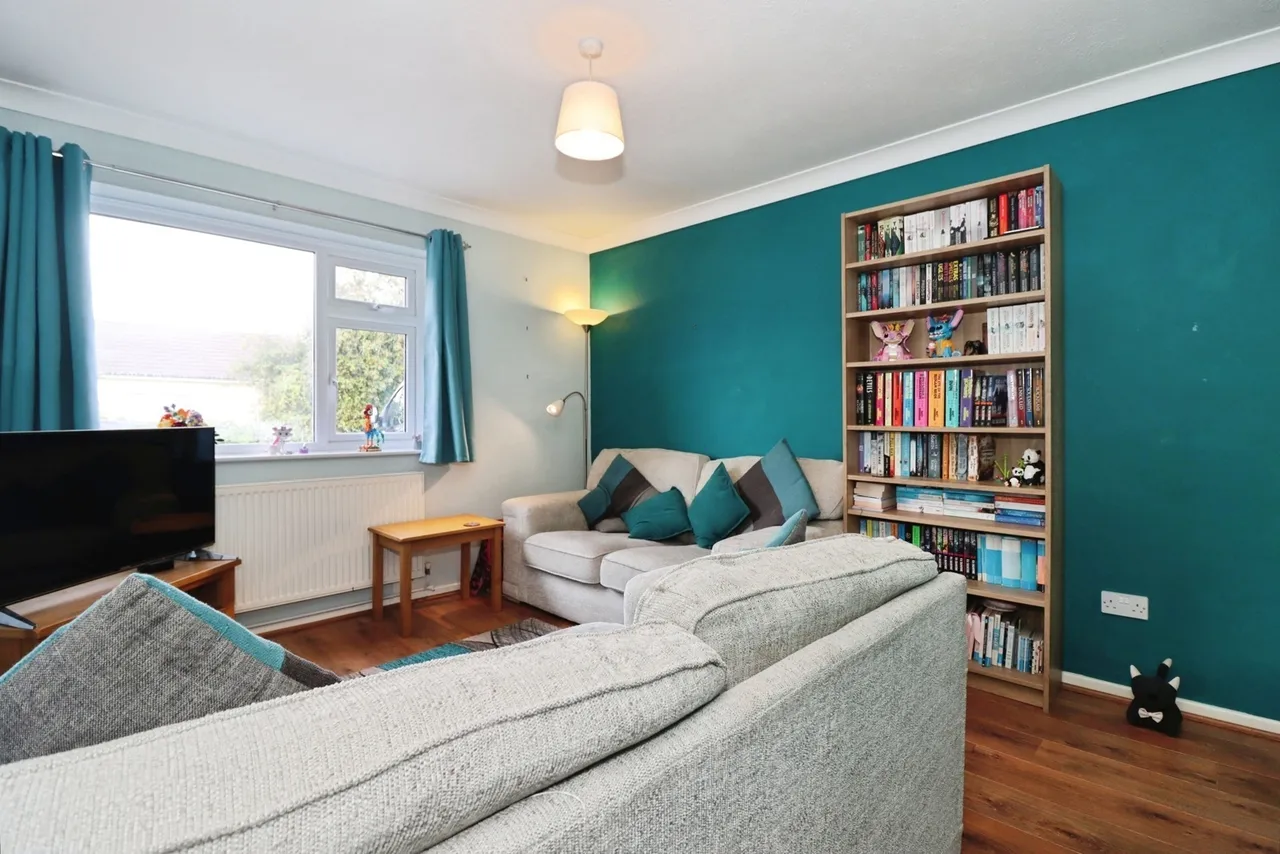 Fairford Crescent, Patchway, BS34, photo 4
