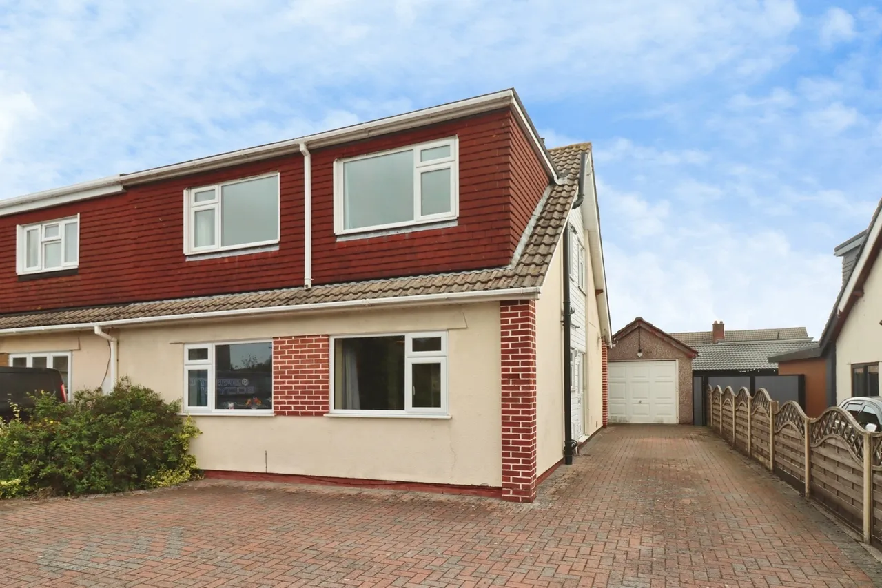 4 bed house for sale, Fairford Crescent, Patchway, BS34