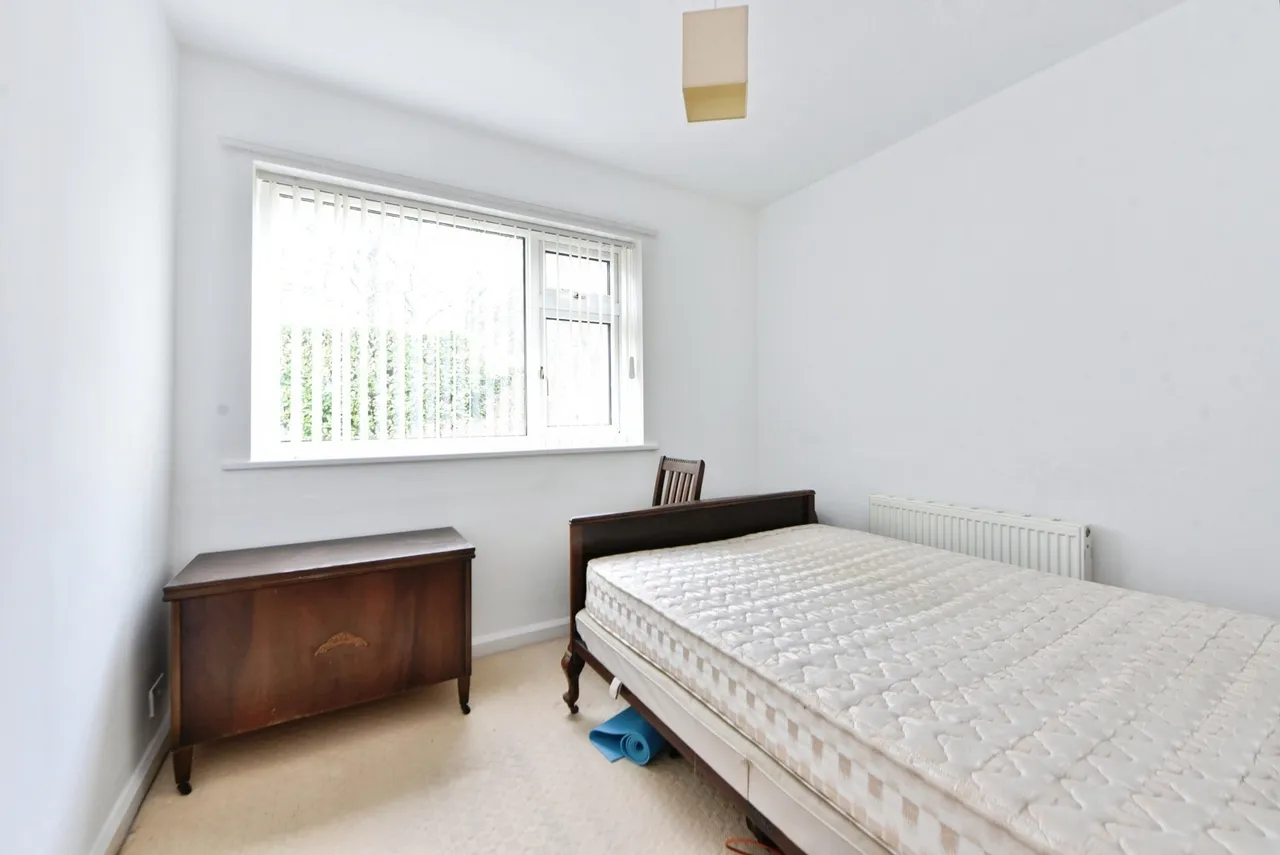 Lower Strines Road, Marple, Stockport, Greater Manchester, SK6, photo 13