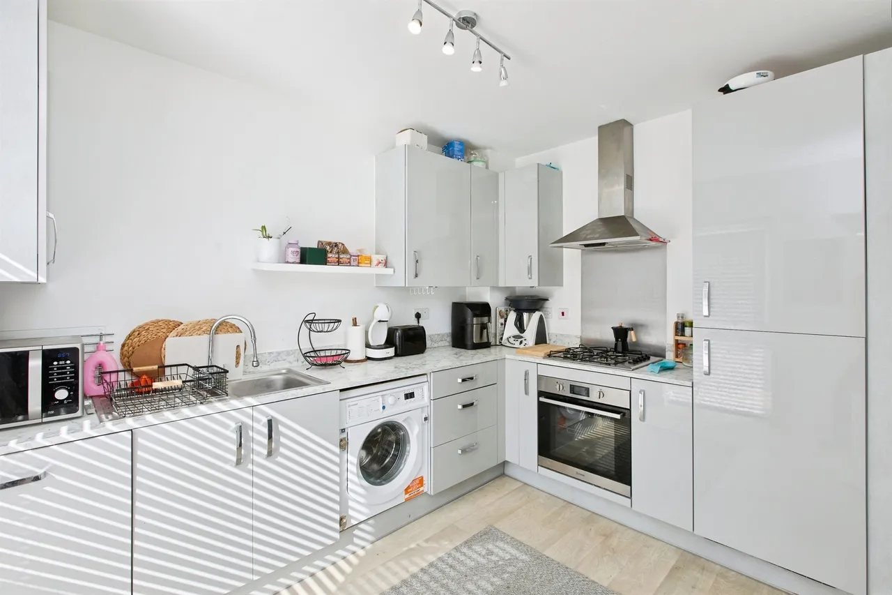 Myrtle Drive, Branston, DE14, photo 4