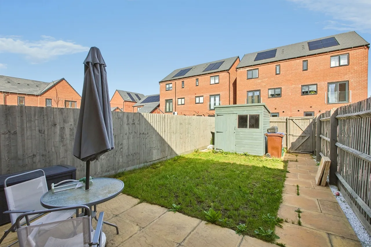 Myrtle Drive, Branston, DE14, photo 24