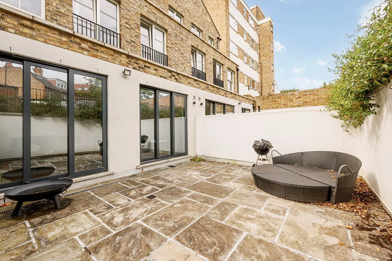 Castlebar Road, London, W5, photo 11