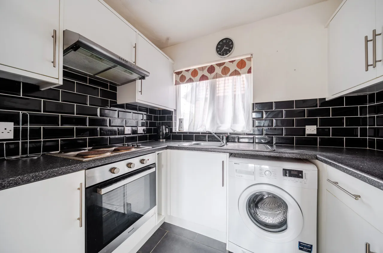 Station Road, East Preston, BN16, photo 2
