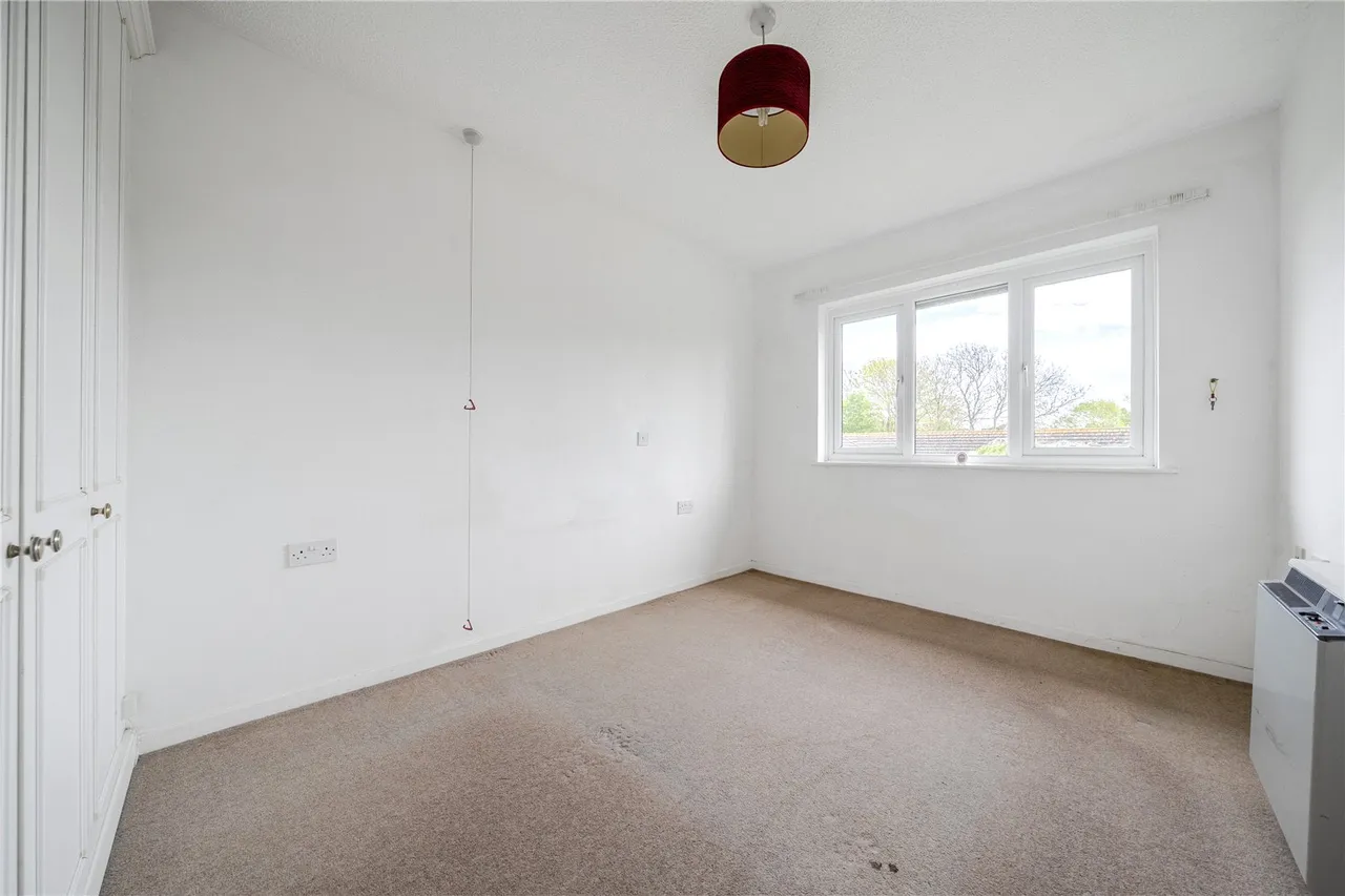 Station Road, East Preston, BN16, photo 11