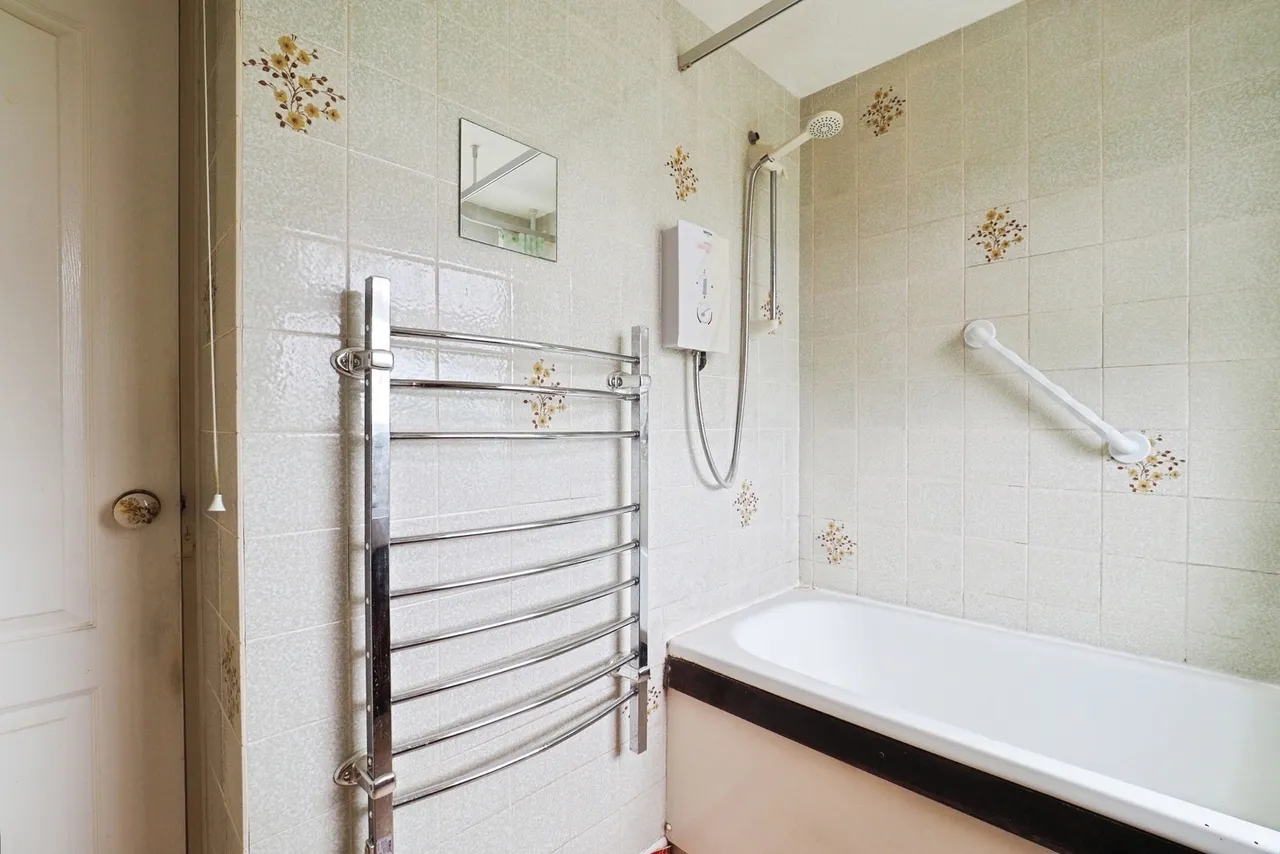 Eskdale Drive, Beeston, Nottingham, Nottinghamshire, NG9, photo 10