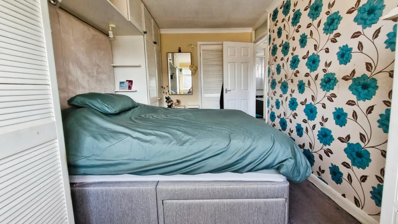 Abbey Fields, Telford, TF3, photo 13