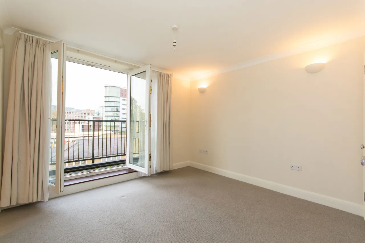 10 Espirit House, 2 Keswick Road, London, photo 4