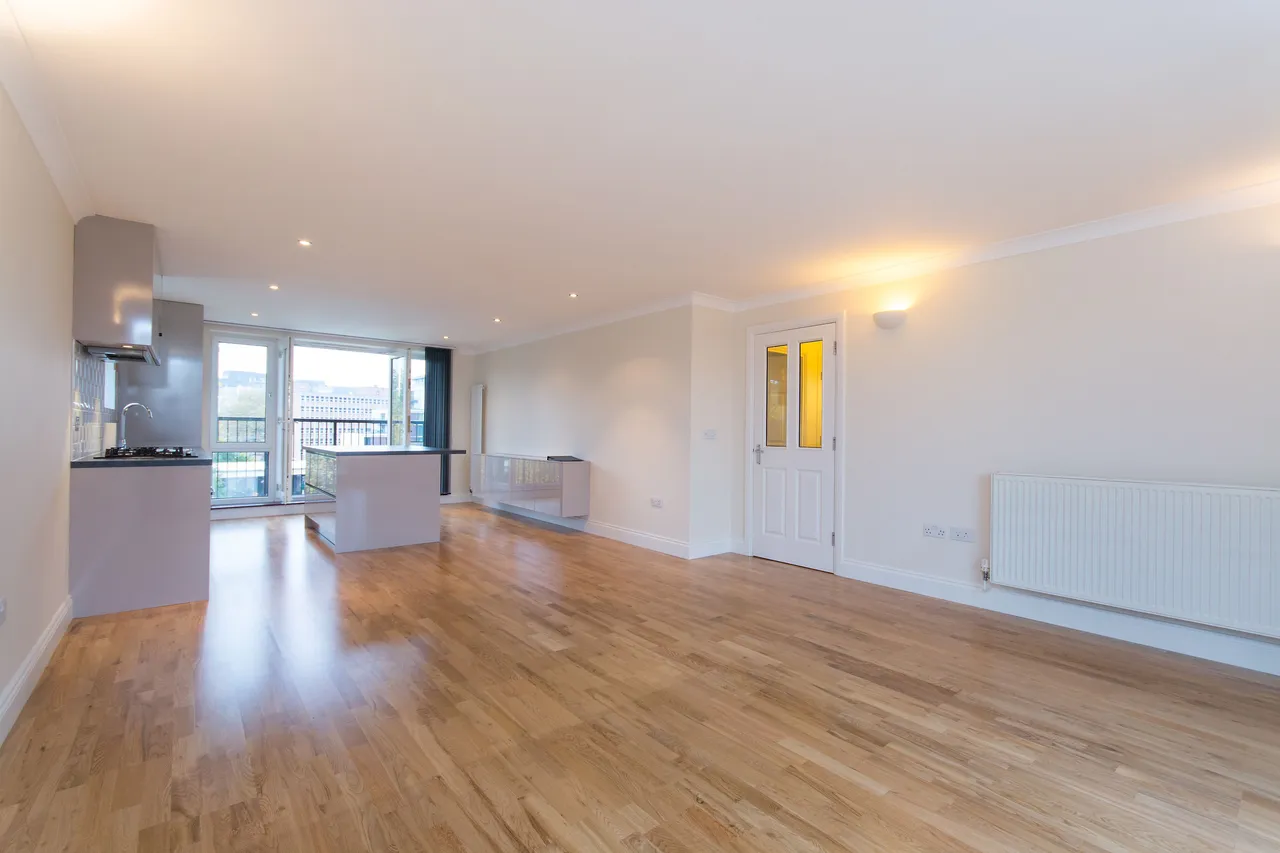 10 Espirit House, 2 Keswick Road, London, photo 11