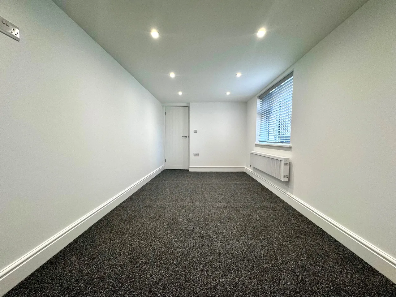 New Road, Basingstoke, RG21 7PW, photo 8