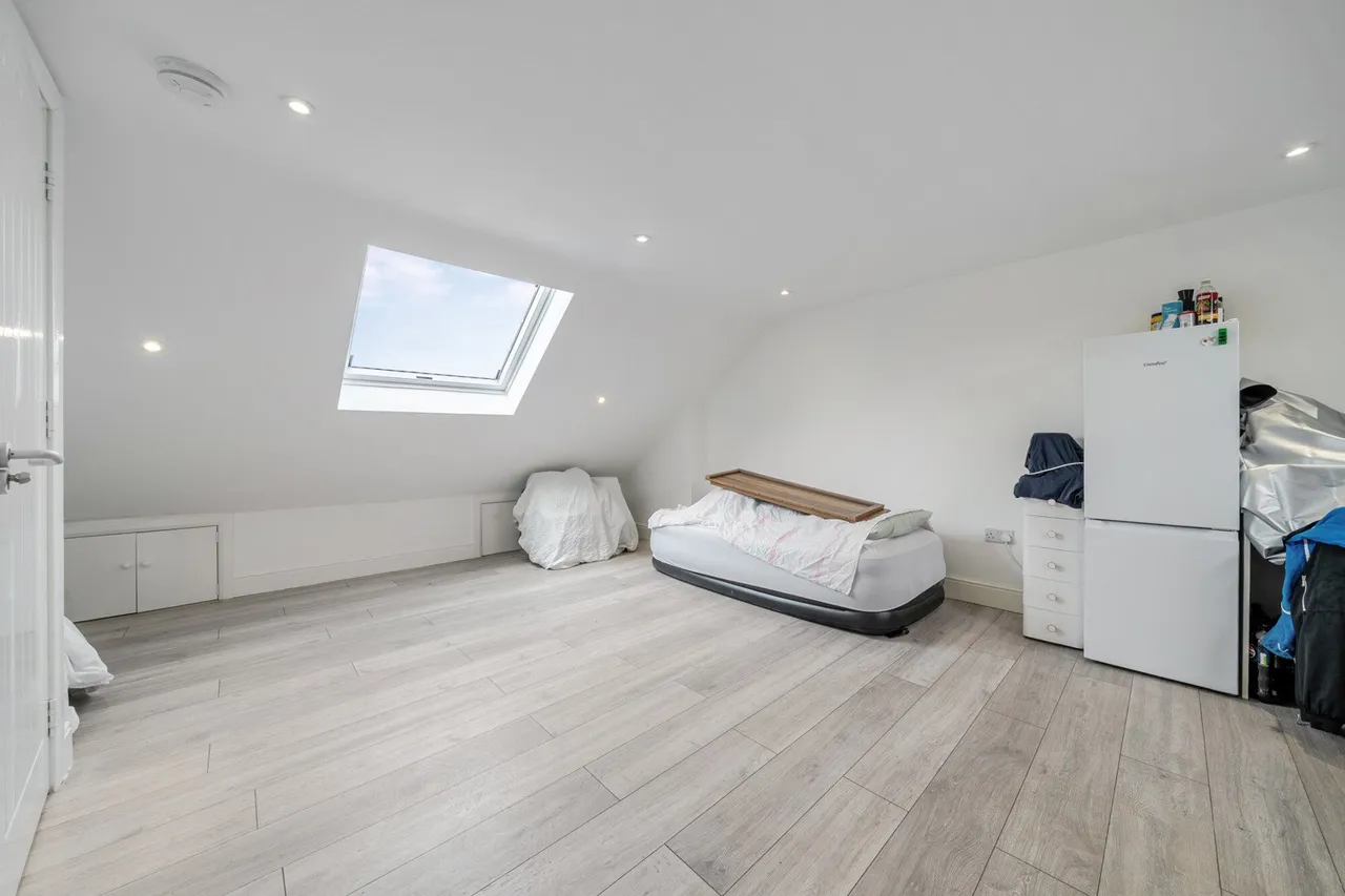 Bridge Road, DA8, photo 13