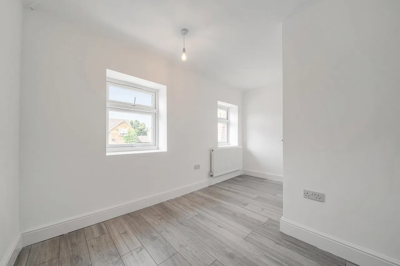 Bridge Road, DA8, photo 4