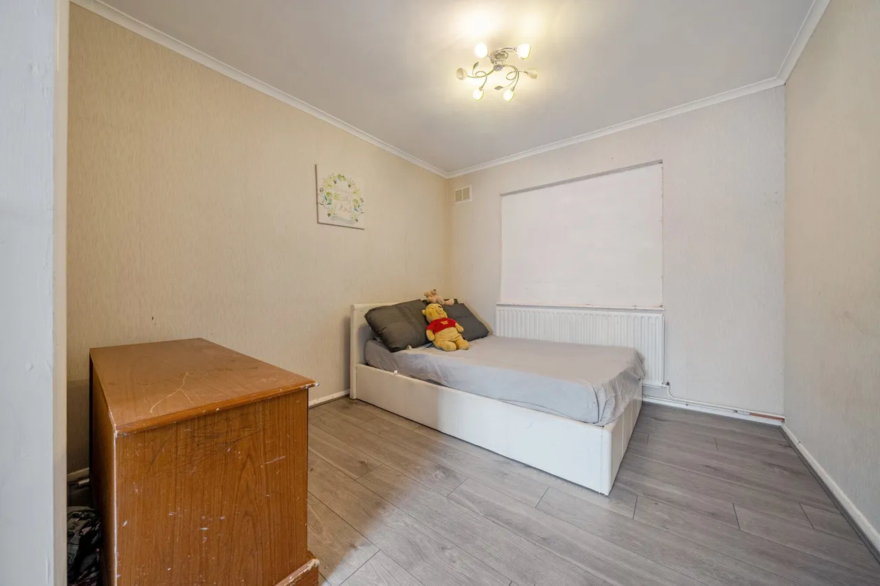 Bridge Road, DA8, photo 14
