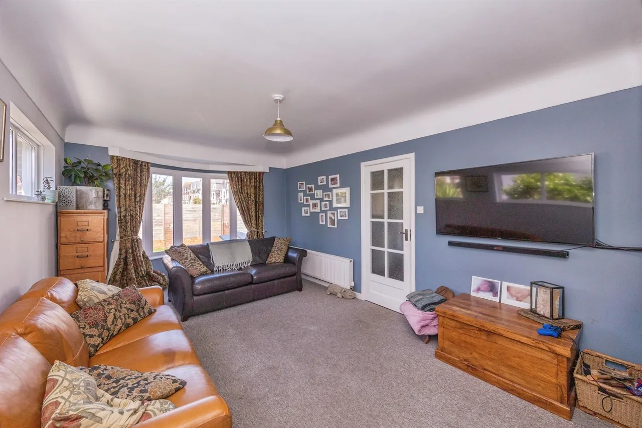Elizabeth Gardens, Southsea, photo 8