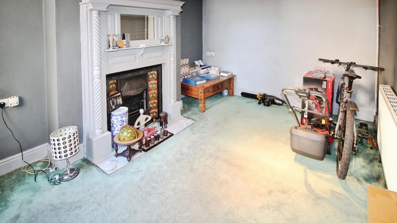 Legsby Avenue, Grimsby, DN32, photo 6